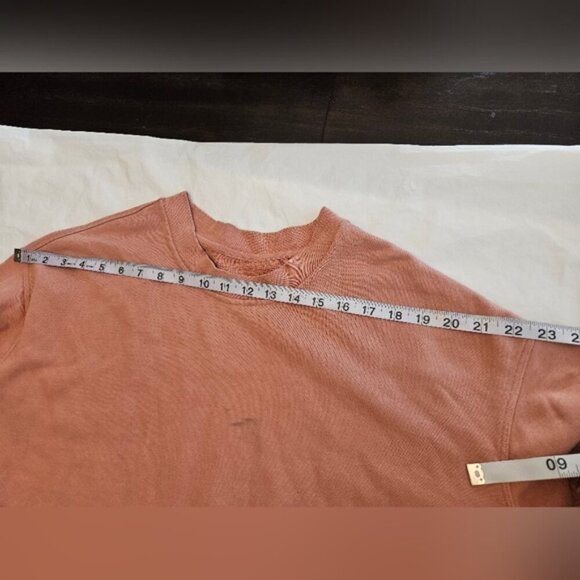 Lululemon Perfectly Oversized Crew, Pink Savannah. Measurements in Pictu… - Picture 8 of 9